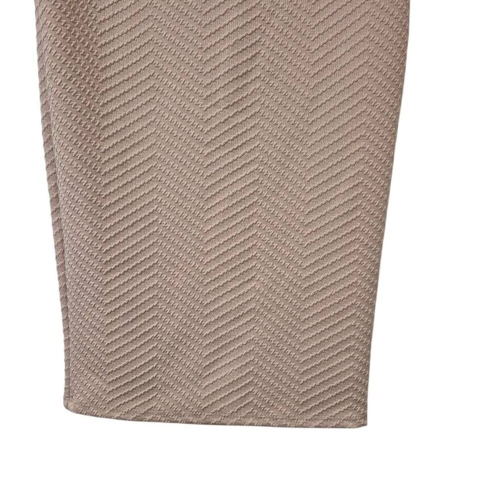 Brat Star Women's Ecru Polyester/Spandex Knit Textured Pencil Skirt EUC - Picture 7 of 11